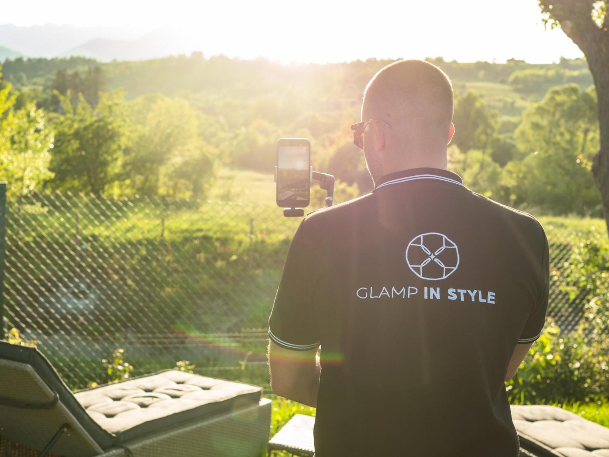 Glamp In Style Pods Resort Bran  Ngoại thất bức ảnh