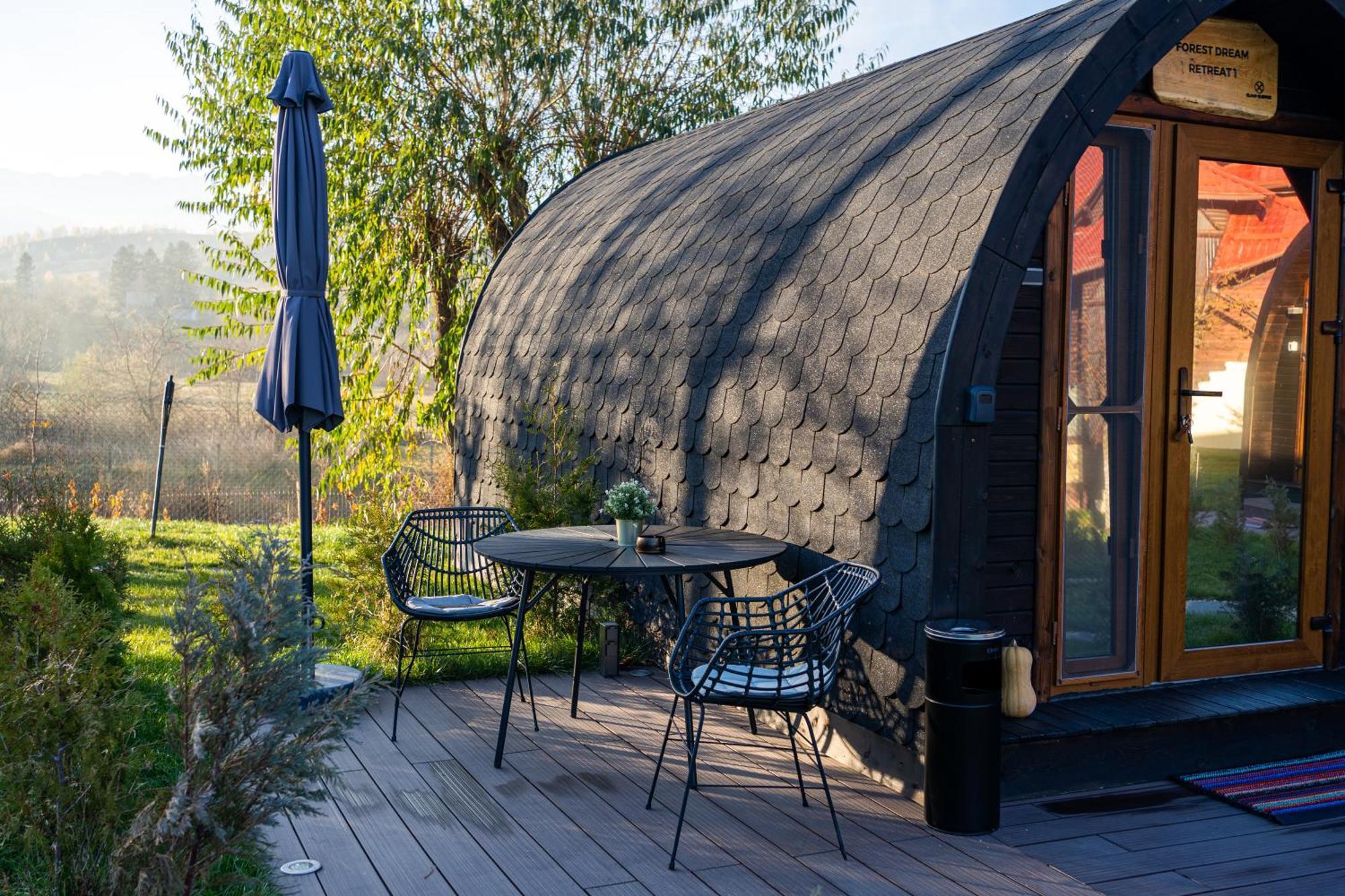 Glamp In Style Pods Resort Bran  Ngoại thất bức ảnh