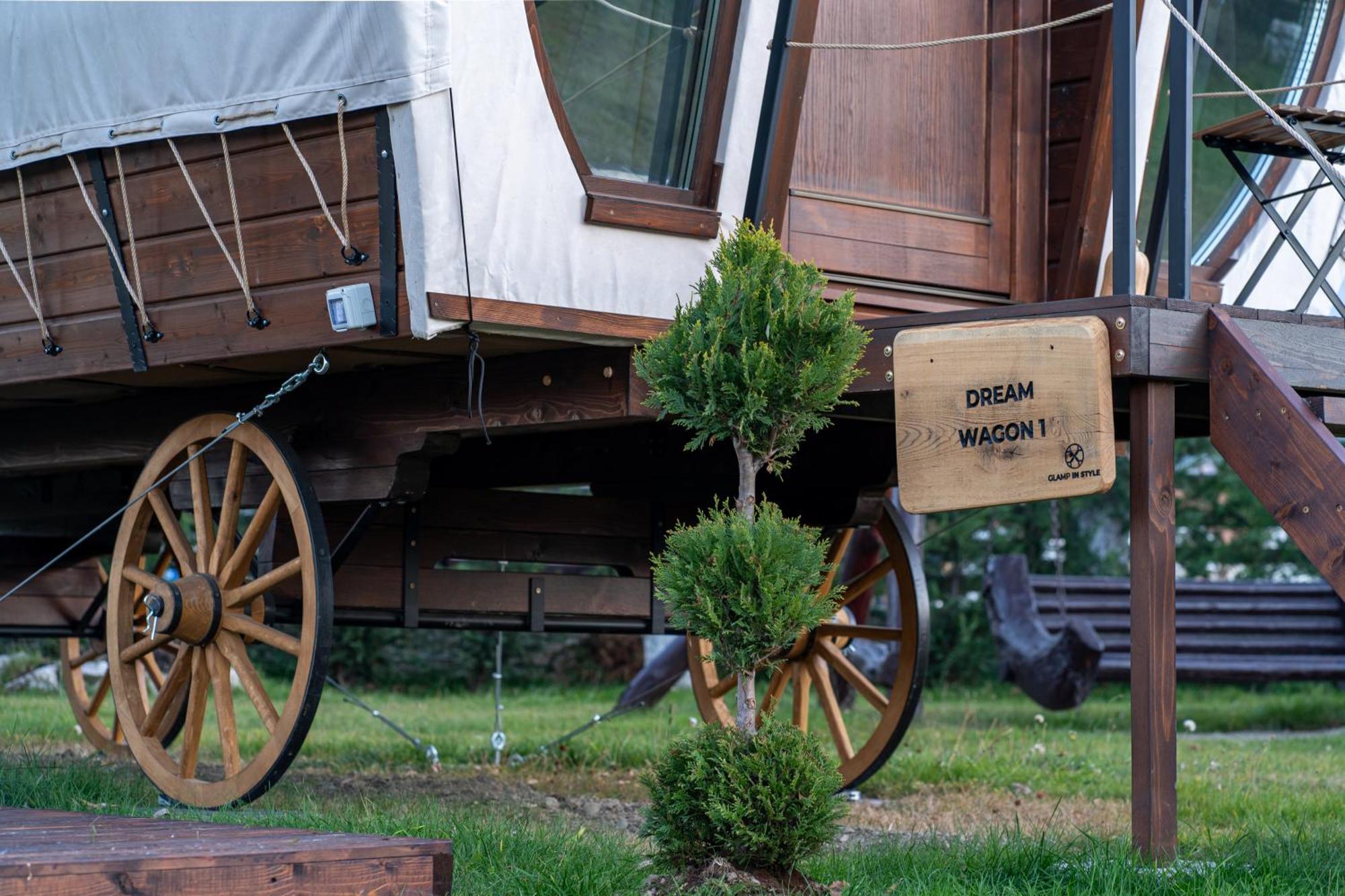Glamp In Style Pods Resort Bran  Ngoại thất bức ảnh